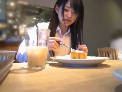 「ぁああ～しゅごいっ！！！」八重歯が可愛いガチJKナンパ！！！嫌がる顔に大量射精！！！