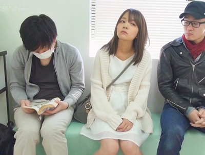 「女になりたい」と思っていた男が念願の女体をGET！！！中身は男のまま結婚までｗ