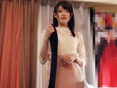 生意気なJK妹がニーハイ制服に着替えたらヲタお兄ちゃんが超興奮！力ずくで抑え込み近親レ●プｗ