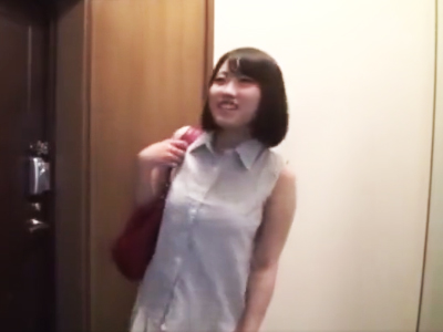 デリヘルで超好みのロリ巨乳が来た！その瞬間僕は中出しパコ実行を決めたｗ